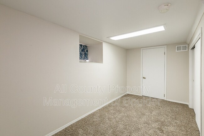 Building Photo - 11 5th Ave