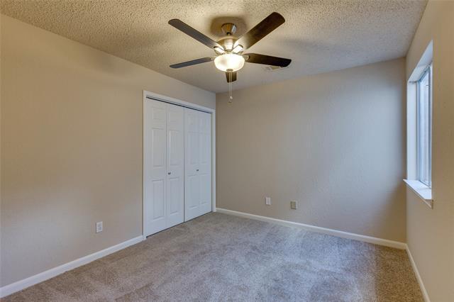 Building Photo - 9120 Cumberland Dr