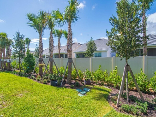 Building Photo - 4501 Nautilus Cir