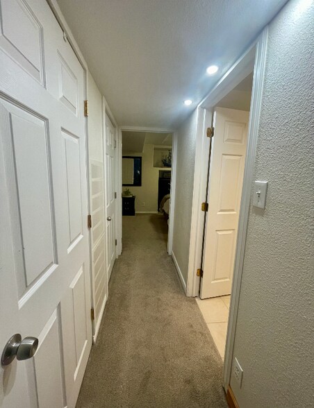 Building Photo - 5123 Eros Way