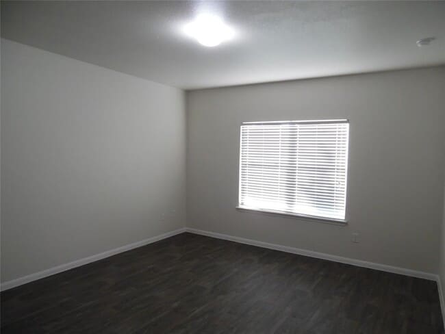 Building Photo - 3010 Tilmon Ln.