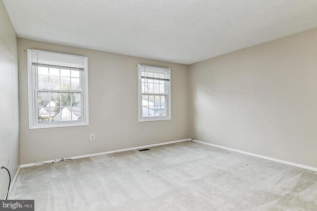 Building Photo - 1209 Crockett Ln