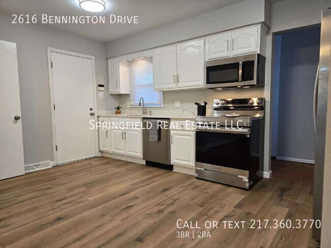 Building Photo - 2616 Bennington Dr