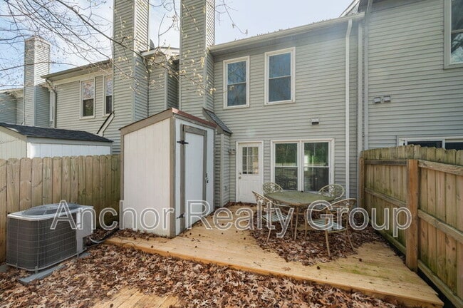 Building Photo - 229 Mannings Ln