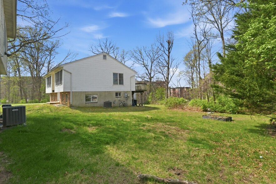 Building Photo - 8306 48th Ave