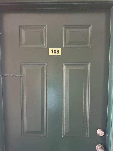 Building Photo - 1015 NW 45th Ave