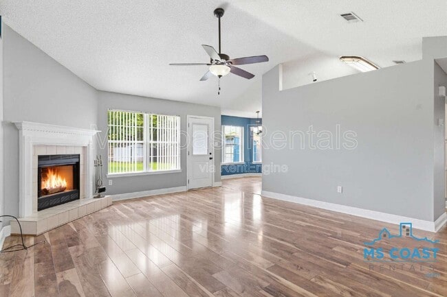 Building Photo - 14961 Greenwell Cir
