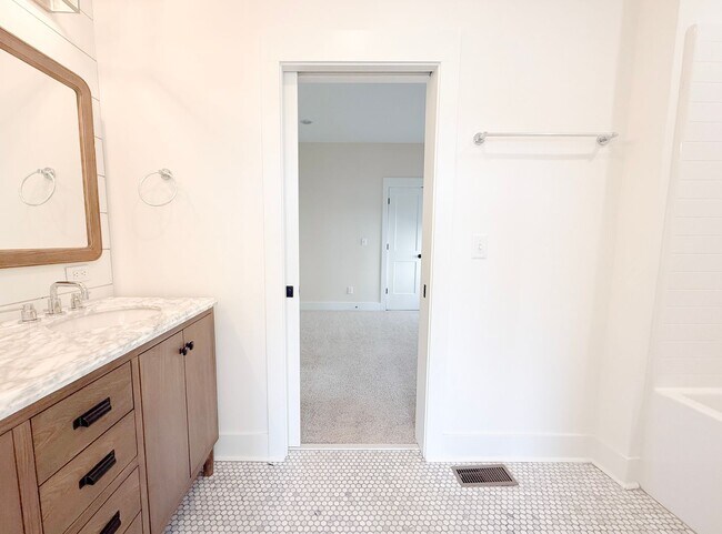 Building Photo - Spacious 4-Bedroom Home Near Tennessee Tech with Pool Access and Pet-Friendly Living