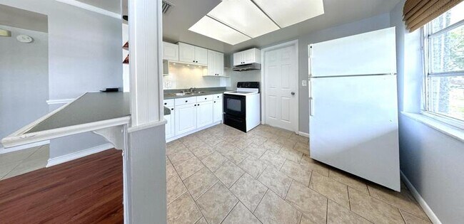 Building Photo - 9330-9352 52nd Way N