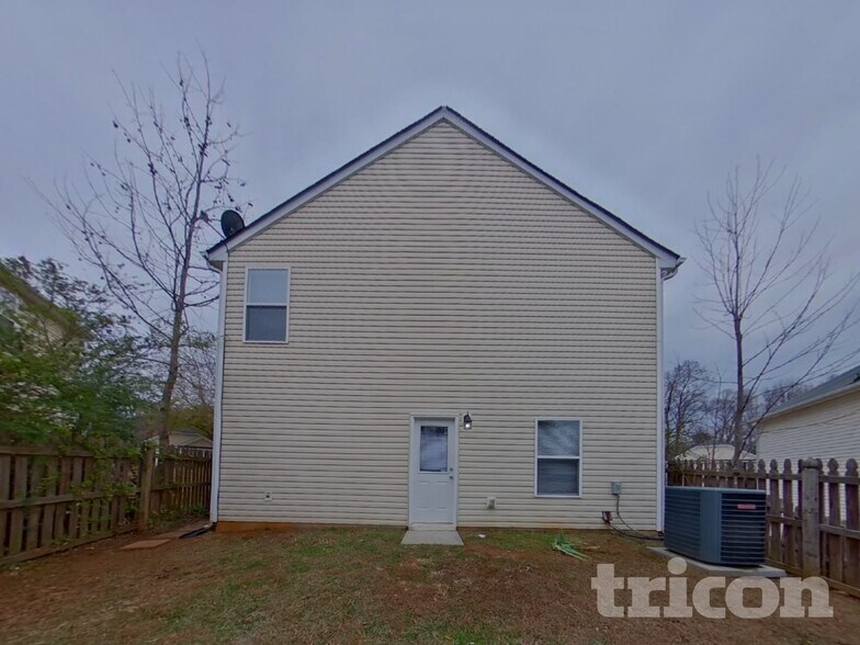 Building Photo - 8810 Michaw Ct