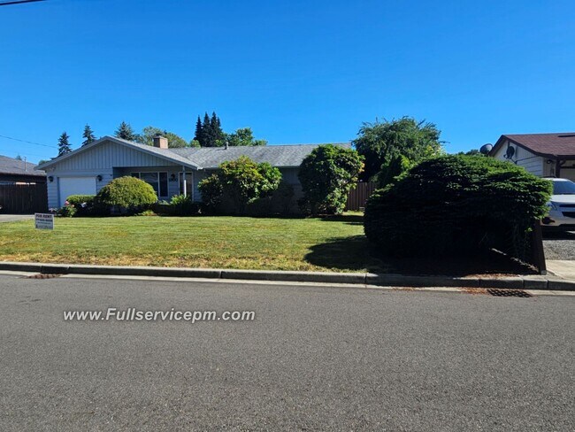 Building Photo - Home sweet home-You need to check this wonderful home out!!