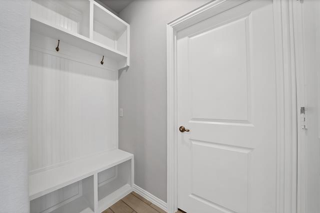 Building Photo - 860 Jacquelyn Dr