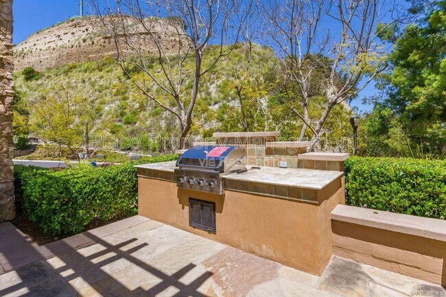 Building Photo - 2980 Escala Cir