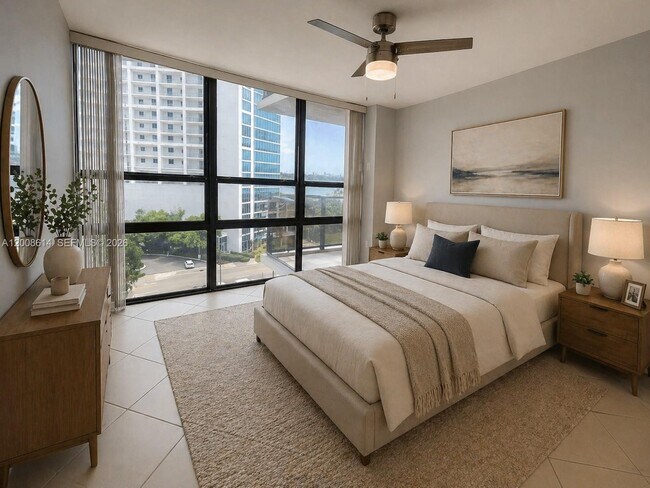 Building Photo - 600 NE 36th St