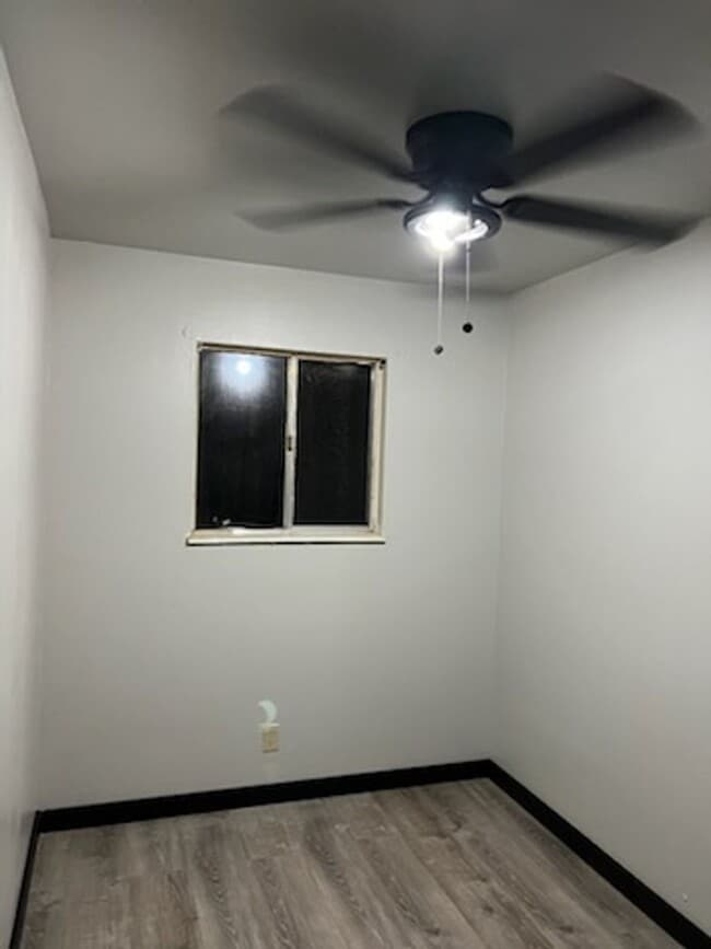 Building Photo - 126 Poplar St