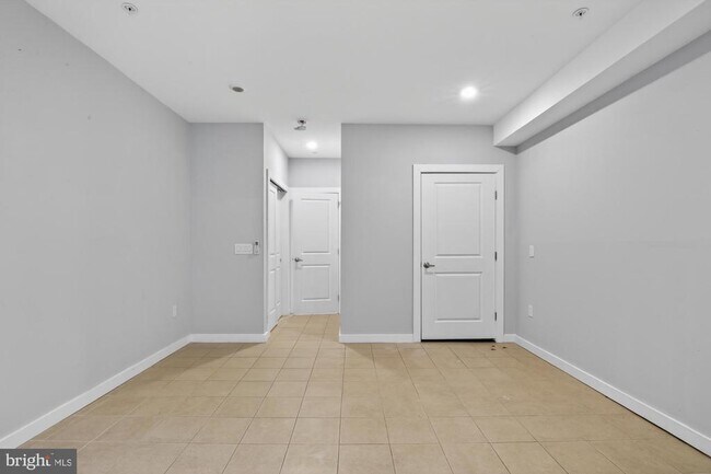 Building Photo - 1447 N 8th St