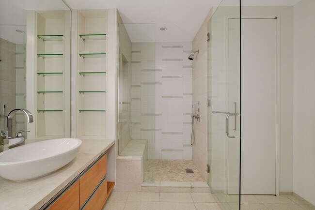 Building Photo - Stunning Strip Views from this Fully Furnished Studio Residence.