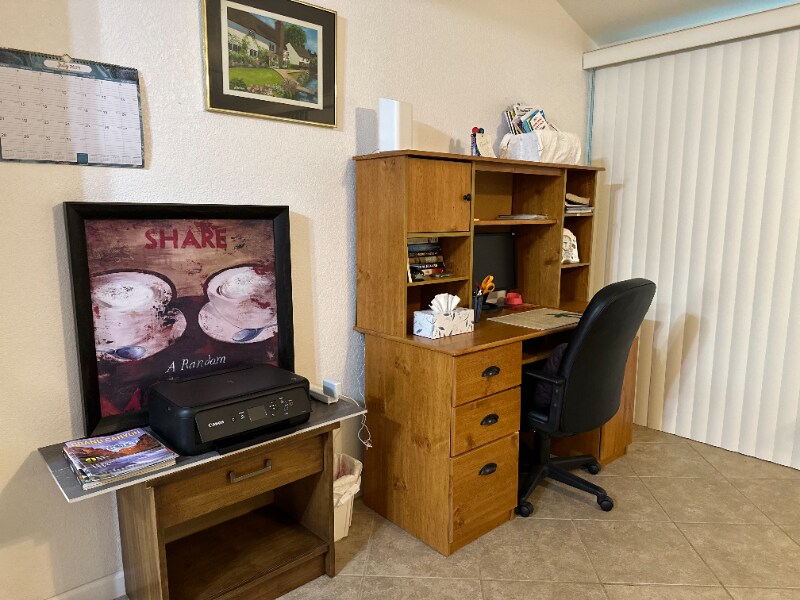 Building Photo - 15607 N 105th Dr