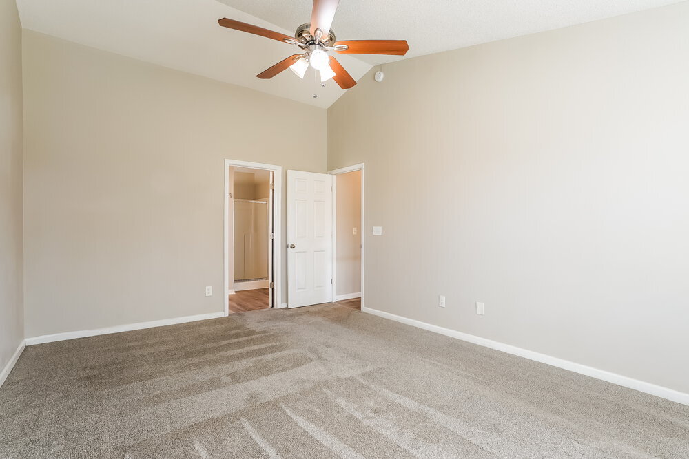 Building Photo - 4920 Alenja Ln