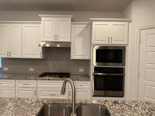 Building Photo - 5534 Capilano Ct