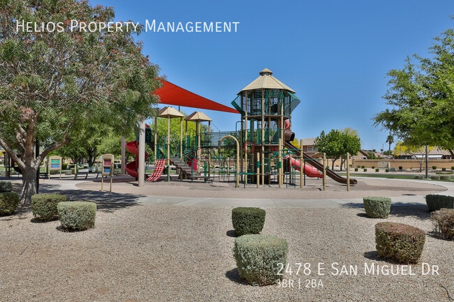 Building Photo - 2478 E San Miguel Dr