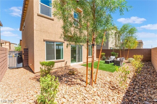 Building Photo - 1825 Jennifer Brk Pl