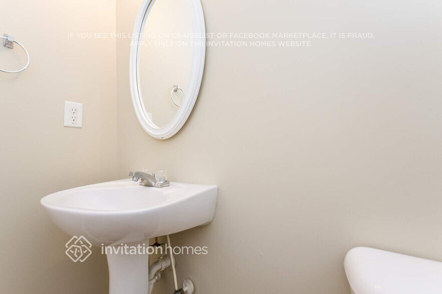 Building Photo - 321 Nunnally Dr