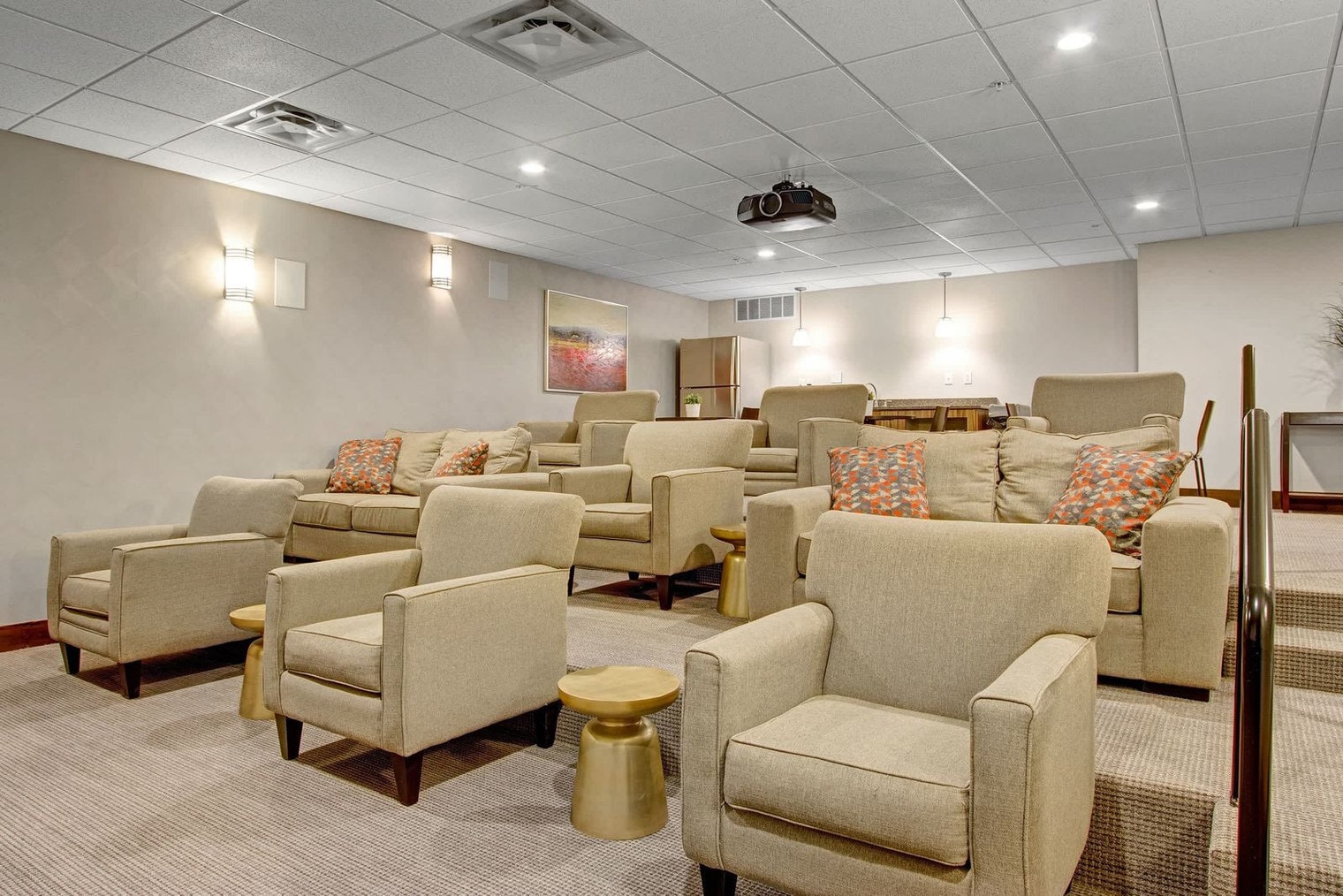 Building Photo - 460 E 400 S