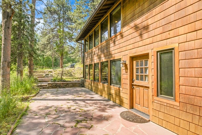 Building Photo - 28929 Golf Way