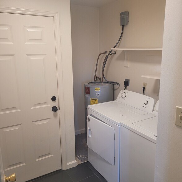 Building Photo - 3319 N Dorgenois St