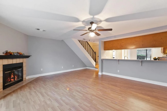 Building Photo - 7673 Lily Mar Ln