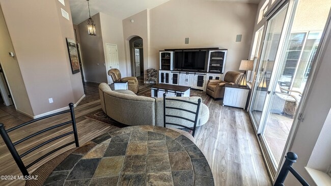 Building Photo - 38162 S Desert Bluff Dr
