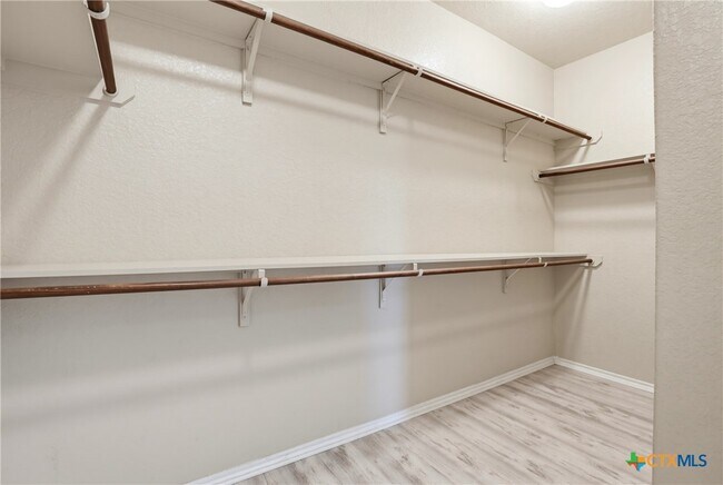 Building Photo - 1014 Tripp Ln