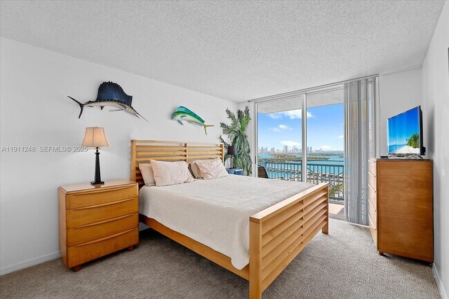 Building Photo - 90 Alton Rd