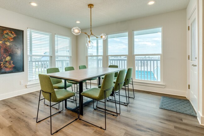 Building Photo - 1508 103rd St