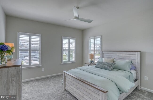 Building Photo - 33163 Oyster Cove Dr
