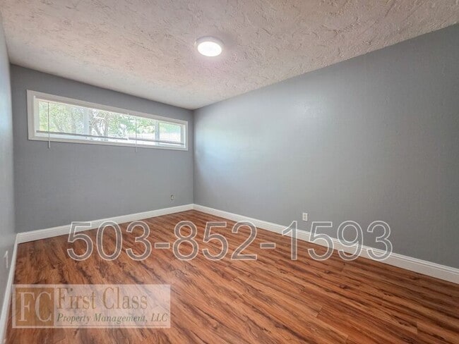 Building Photo - 12345 SW Hall Blvd