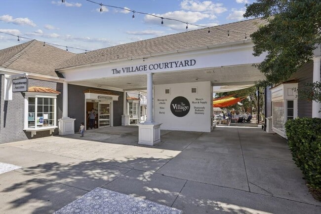 Building Photo - 4972 Vermack Rd