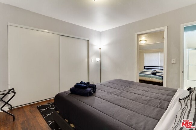 Building Photo - 6659 Amigo Ave