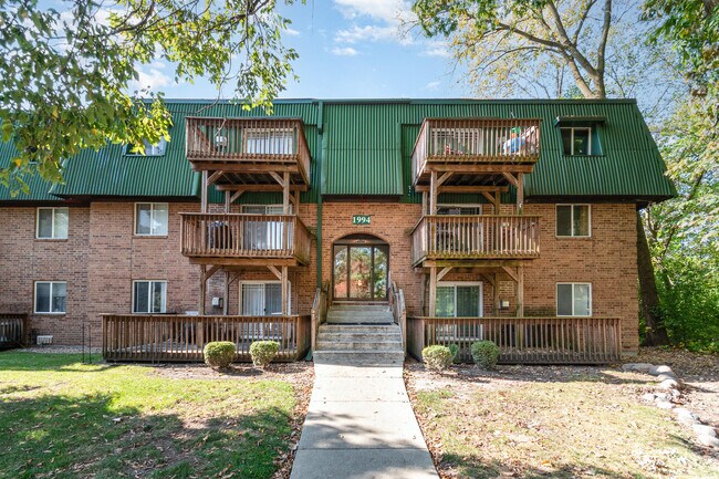 Primary Photo - 1994 Tall Oaks Dr