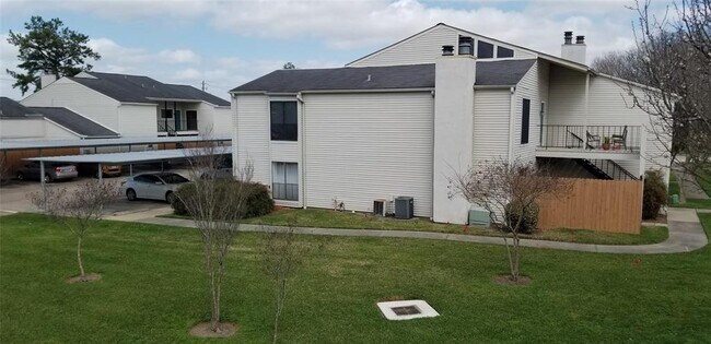 Building Photo - 6401 Deihl Rd