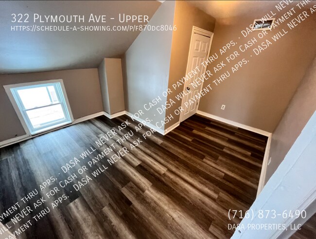 Building Photo - 322 Plymouth Ave