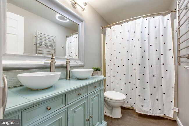 Building Photo - 5420 King Arthur Cir