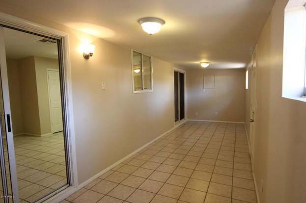 Building Photo - 16202 S Pine St