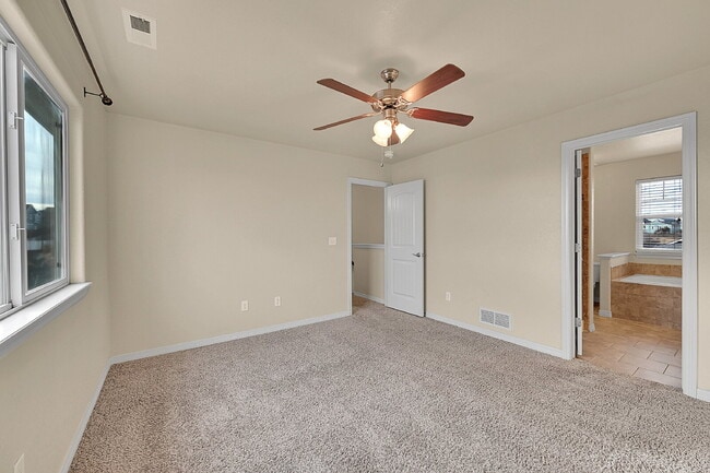 Building Photo - $2,100 - 4 Bed, 3.5 bath Home in Fountain with Central AC and Fenced in Yard!