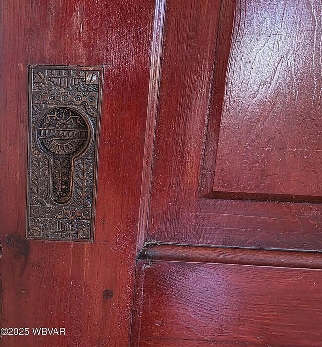 Building Photo - 77 E Houston Ave