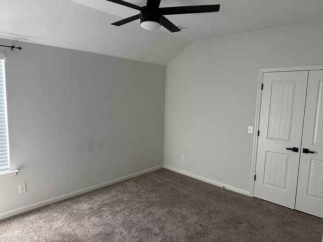 Building Photo - 7266 Hanford Dr