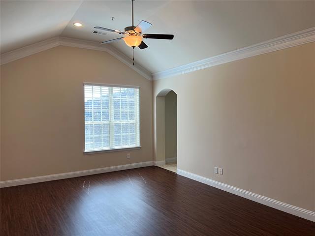 Building Photo - 587 Hampshire Dr