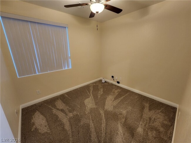 Building Photo - 300 Vilberti Ct