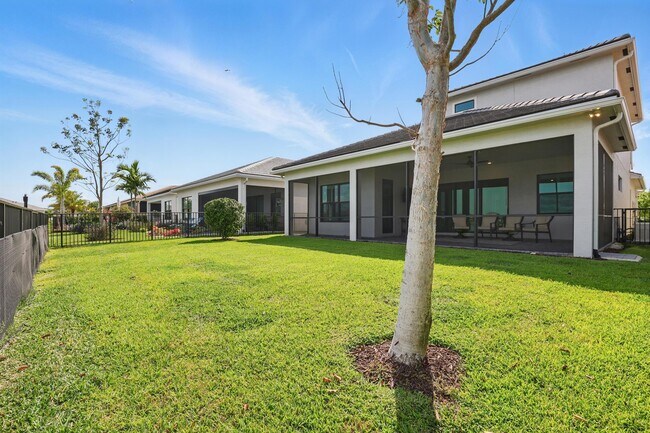 Building Photo - 5366 Santa Rosa Ln